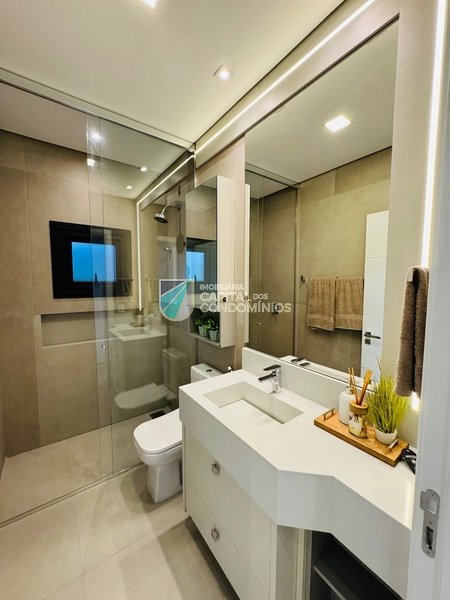 Sobrado beira lago no condomínio Malibu: 14ª foto da galeria de imagens do imóvel