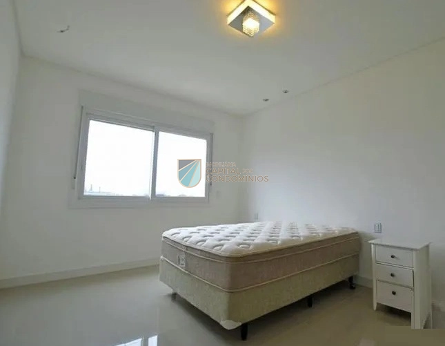 Sobrado frente lago: 8ª foto da galeria de imagens do imóvel