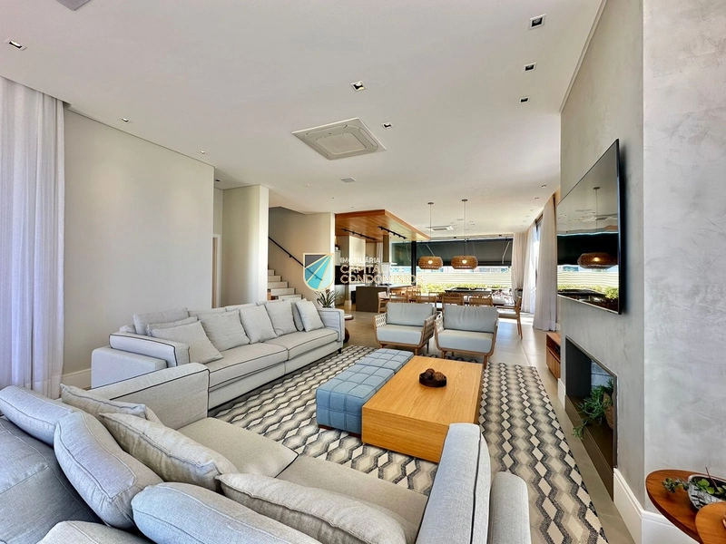 Sobrado de esquina no Sense: 9ª foto da galeria de imagens do imóvel