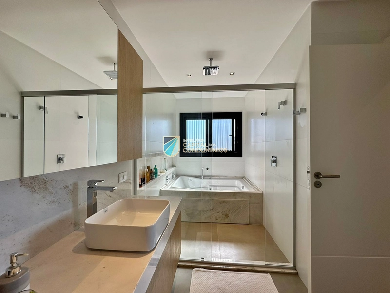 Sobrado de esquina no Sense: 38ª foto da galeria de imagens do imóvel