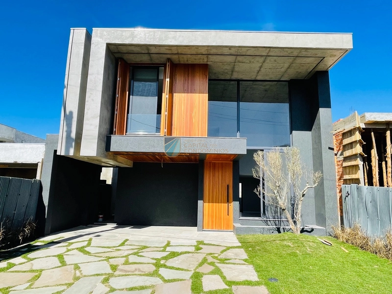 Sobrado novo no condomínio Blue Xangri-lá