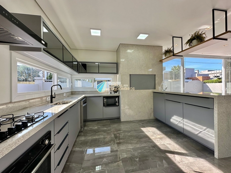 Sobrado novo: 18ª foto da galeria de imagens do imóvel