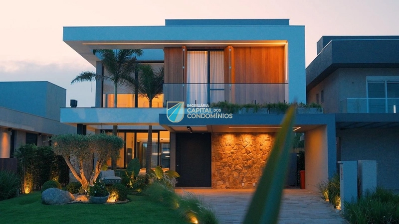 Sobrado beira lago no Condomínio Capão Ilhas Resort: 2ª foto da galeria de imagens do imóvel