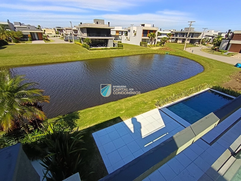 Sobrado beira lago de esquina: 32ª foto da galeria de imagens do imóvel