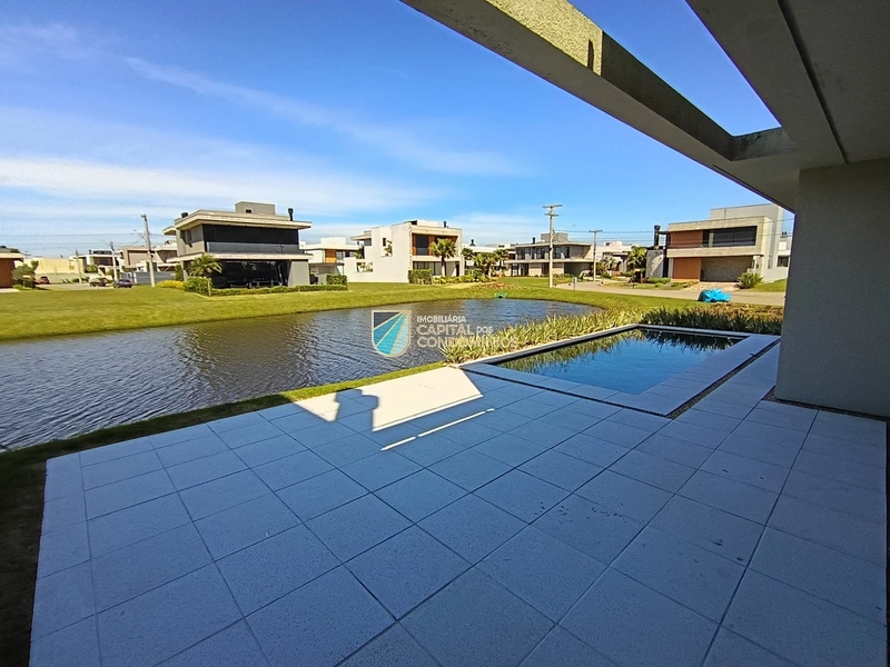 Sobrado beira lago de esquina: 47ª foto da galeria de imagens do imóvel