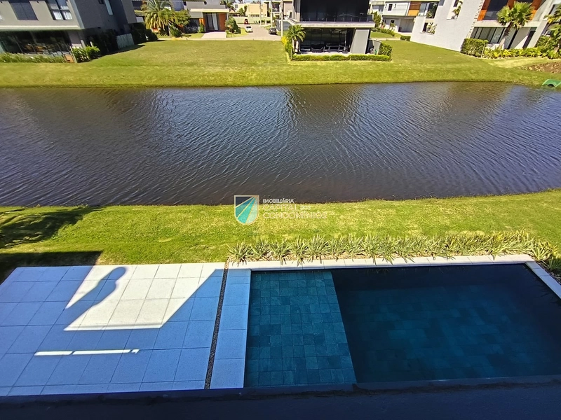 Sobrado beira lago de esquina: 18ª foto da galeria de imagens do imóvel