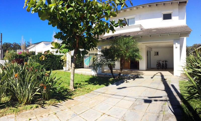 Sobrado em Atlântida: 6ª foto da galeria de imagens do imóvel