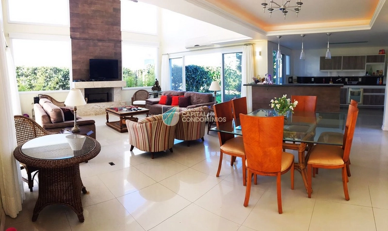 Sobrado em Atlântida: 7ª foto da galeria de imagens do imóvel