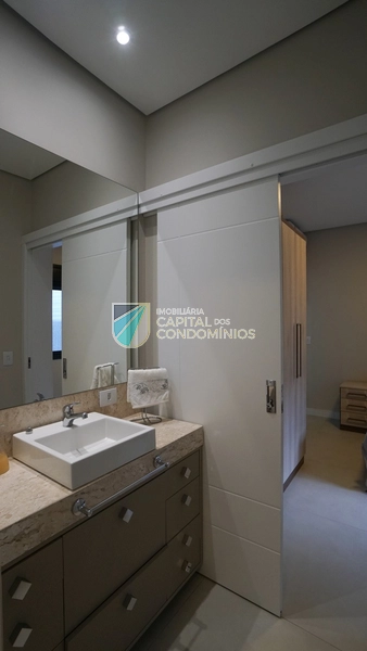 Casa mobiliada com fundos para área verde: 17ª foto da galeria de imagens do imóvel