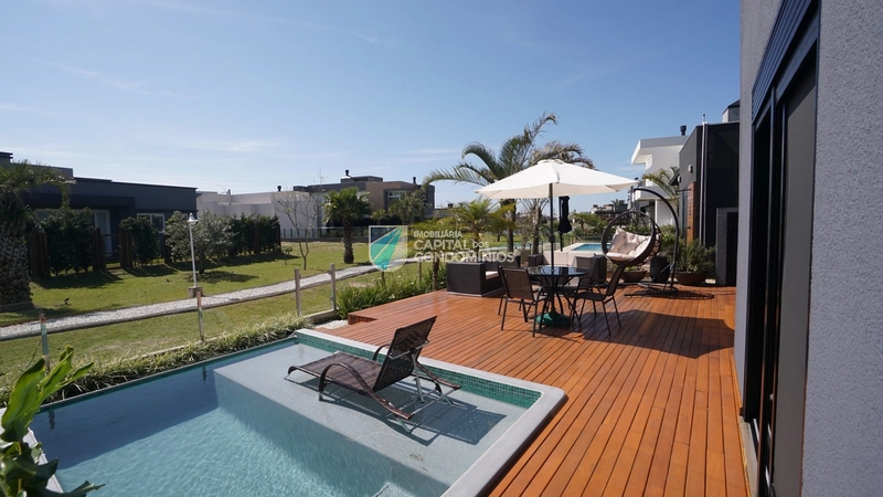 Casa mobiliada com fundos para área verde: 30ª foto da galeria de imagens do imóvel