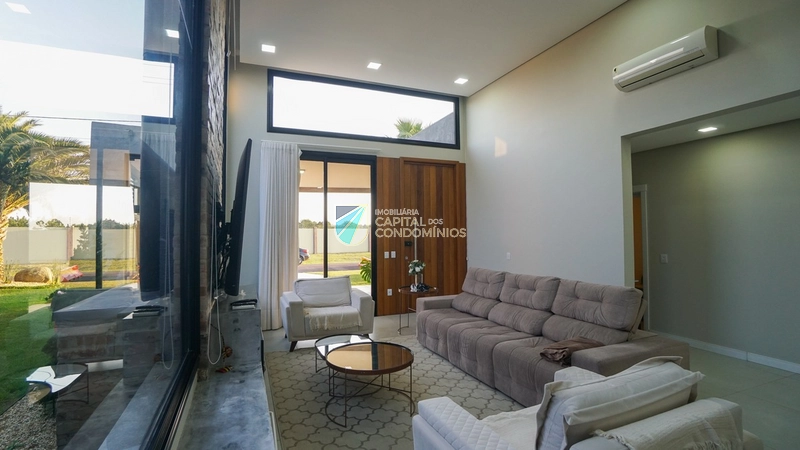 Casa mobiliada com fundos para área verde: 7ª foto da galeria de imagens do imóvel