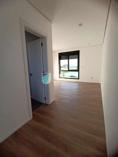 Mansão beira lago Green Village: 30ª foto da galeria de imagens do imóvel