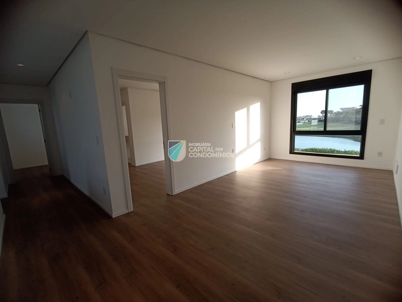 Mansão beira lago Green Village: 47ª foto da galeria de imagens do imóvel