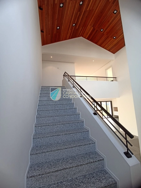 Mansão beira lago Green Village: 25ª foto da galeria de imagens do imóvel