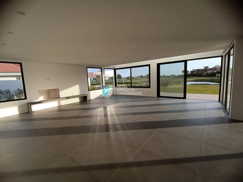 Mansão beira lago Green Village: 10ª foto da galeria de imagens do imóvel