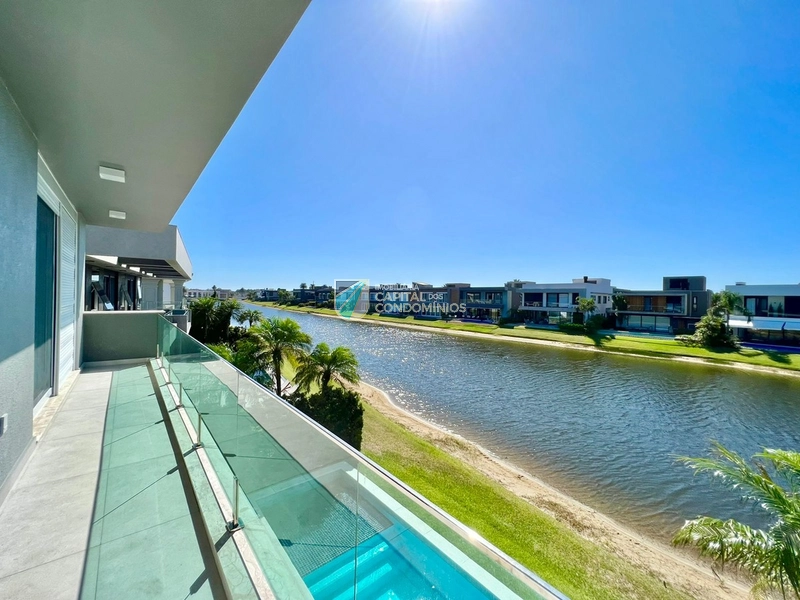 Sobrado beira lago no Condomínio Enseada em Xangri-lá: 48ª foto da galeria de imagens do imóvel