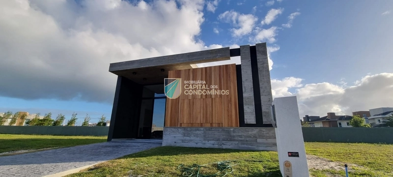 Casa térrea no Sunset: 2ª foto da galeria de imagens do imóvel