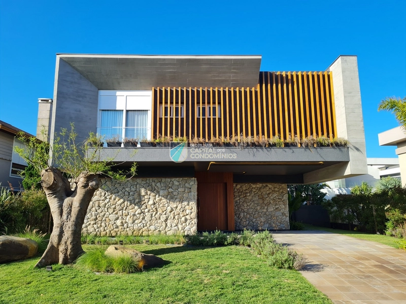 Sobrado no Playa Vista