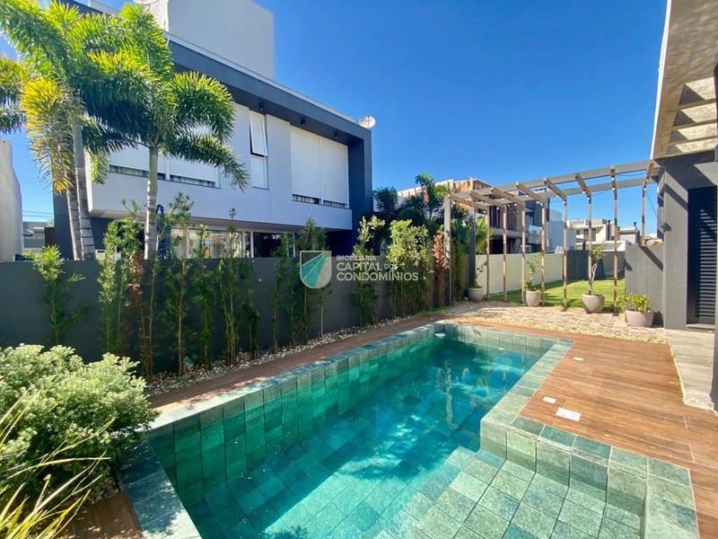 Casa térrea com piscina: 23ª foto da galeria de imagens do imóvel