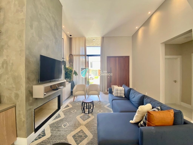 Casa térrea com piscina: 7ª foto da galeria de imagens do imóvel