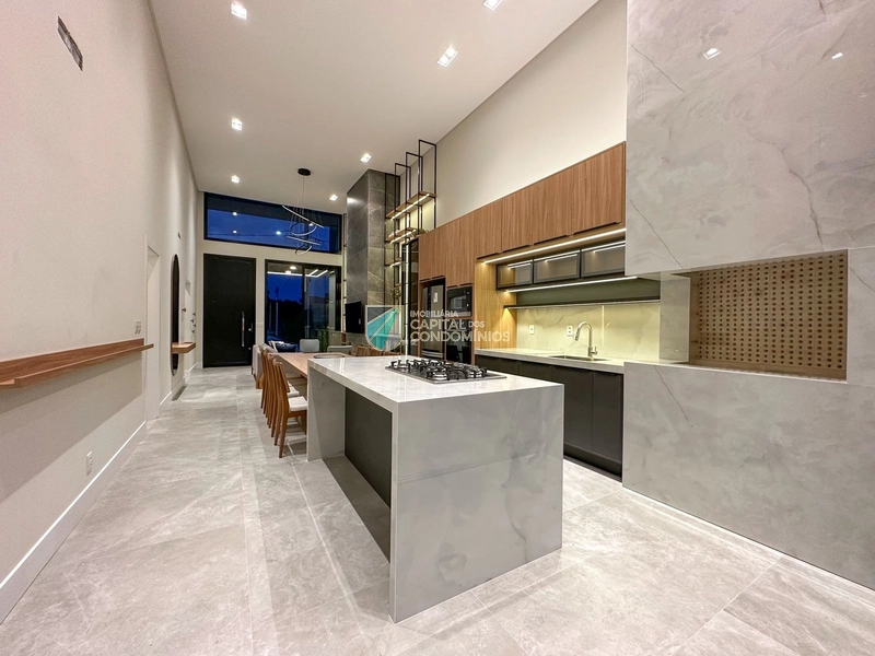 Casa térrea com piscina no Sunset: 22ª foto da galeria de imagens do imóvel