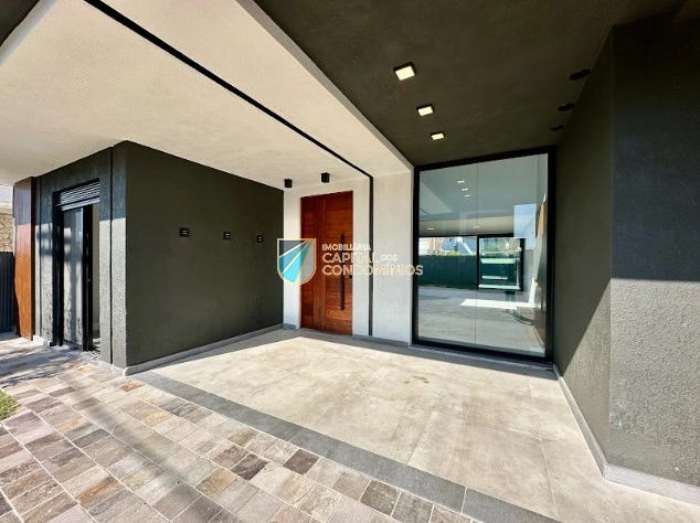 Sobrado novo próximo ao clube: 3ª foto da galeria de imagens do imóvel
