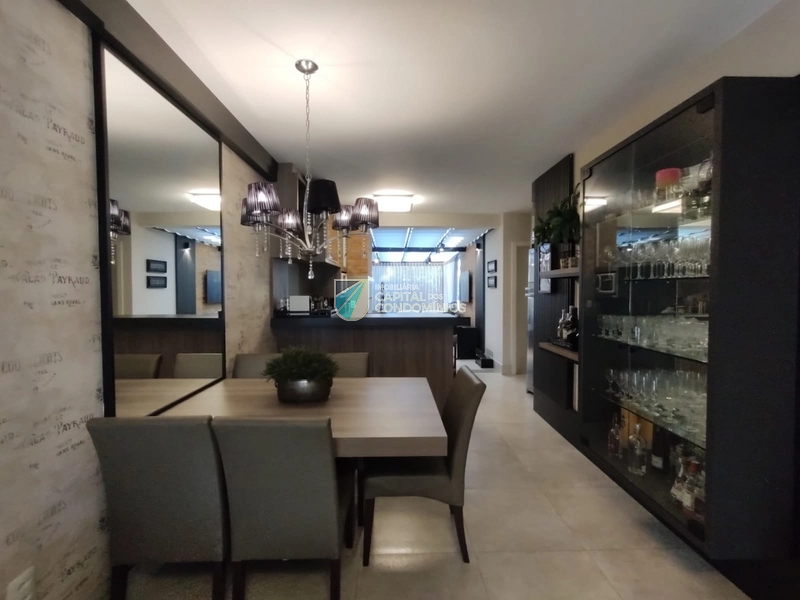 Casa Hermosa de esquina: 16ª foto da galeria de imagens do imóvel