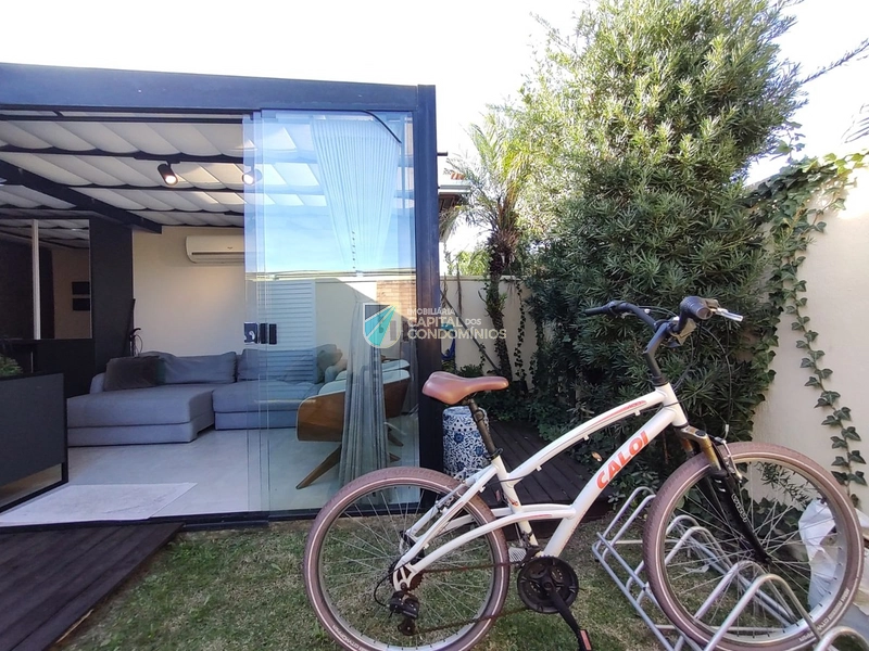 Casa Hermosa de esquina: 7ª foto da galeria de imagens do imóvel