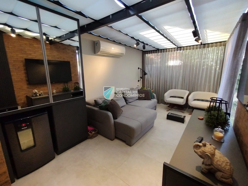 Casa Hermosa de esquina: 6ª foto da galeria de imagens do imóvel