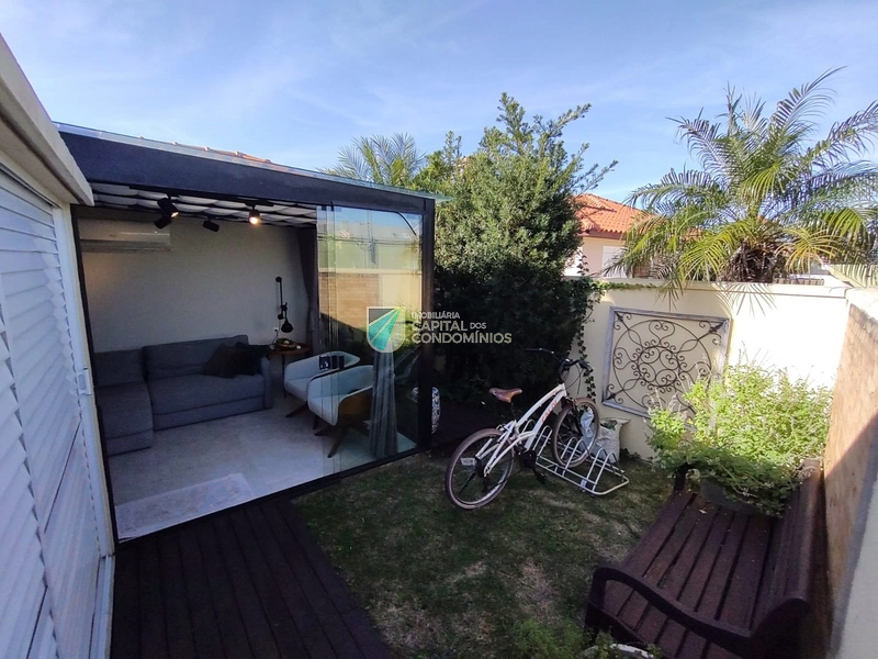 Casa Hermosa de esquina: 36ª foto da galeria de imagens do imóvel