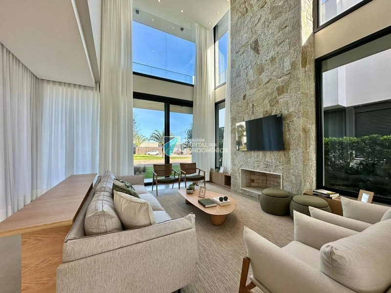 Sobrado novo no condomínio Sense em Xangri-lá.: 5ª foto da galeria de imagens do imóvel