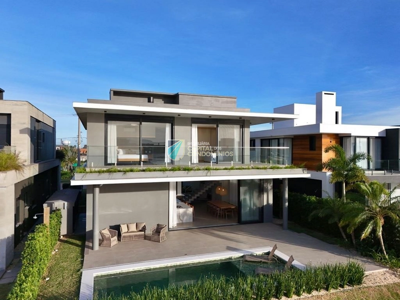 Sobrado novo no condomínio Sense em Xangri-lá.: 45ª foto da galeria de imagens do imóvel