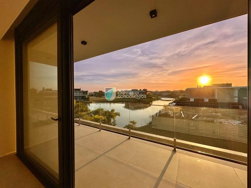 Sobrado novo no condomínio Sense em Xangri-lá.: 52ª foto da galeria de imagens do imóvel