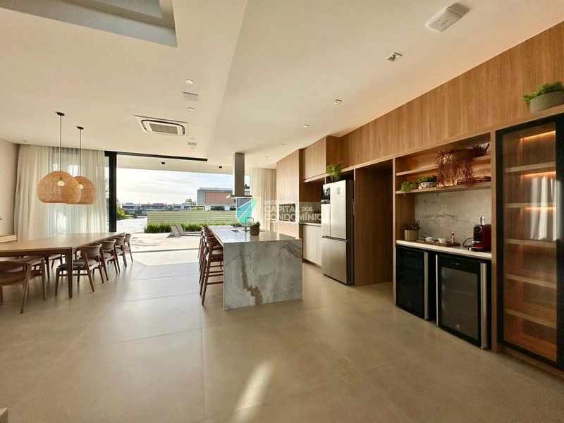 Sobrado novo no condomínio Sense em Xangri-lá.: 11ª foto da galeria de imagens do imóvel