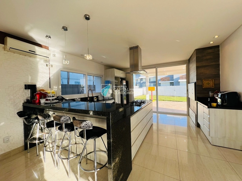 Sobrado no condomínio Quintas do Lago em Xangri-lá!: 12ª foto da galeria de imagens do imóvel