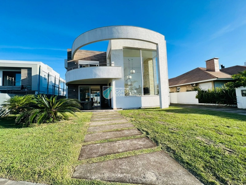 Sobrado no condomínio Quintas do Lago em Xangri-lá!: 4ª foto da galeria de imagens do imóvel