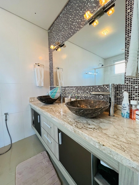 Sobrado no condomínio Quintas do Lago em Xangri-lá!: 19ª foto da galeria de imagens do imóvel