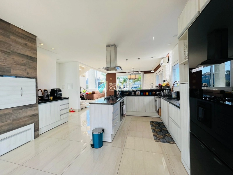 Sobrado no condomínio Quintas do Lago em Xangri-lá!: 13ª foto da galeria de imagens do imóvel