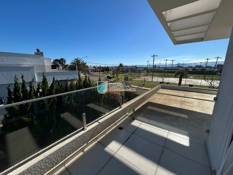 Sobrado de esquina no condomínio Quintas do Lago: 29ª foto da galeria de imagens do imóvel