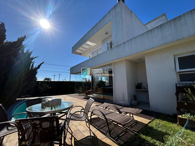 Sobrado de esquina no condomínio Quintas do Lago: 17ª foto da galeria de imagens do imóvel