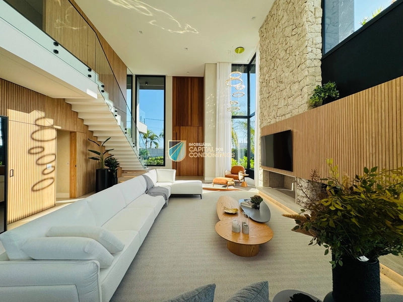 Sobrado de esquina no Condomínio Sense em Xangri-lá: 3ª foto da galeria de imagens do imóvel