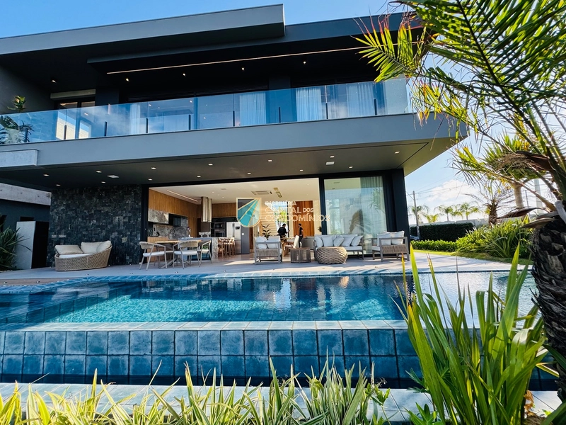 Sobrado de esquina no Condomínio Sense em Xangri-lá: 29ª foto da galeria de imagens do imóvel