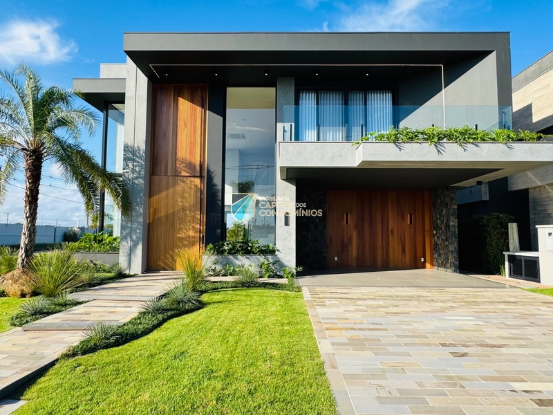 Sobrado de esquina no Condomínio Sense em Xangri-lá