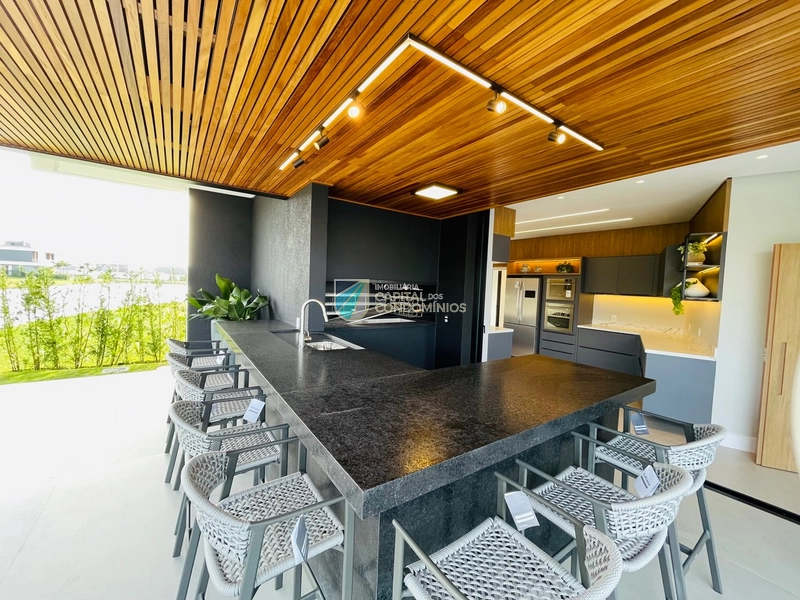 Sobrado mobiliado no Condomínio Sense em Xangri-lá.: 13ª foto da galeria de imagens do imóvel