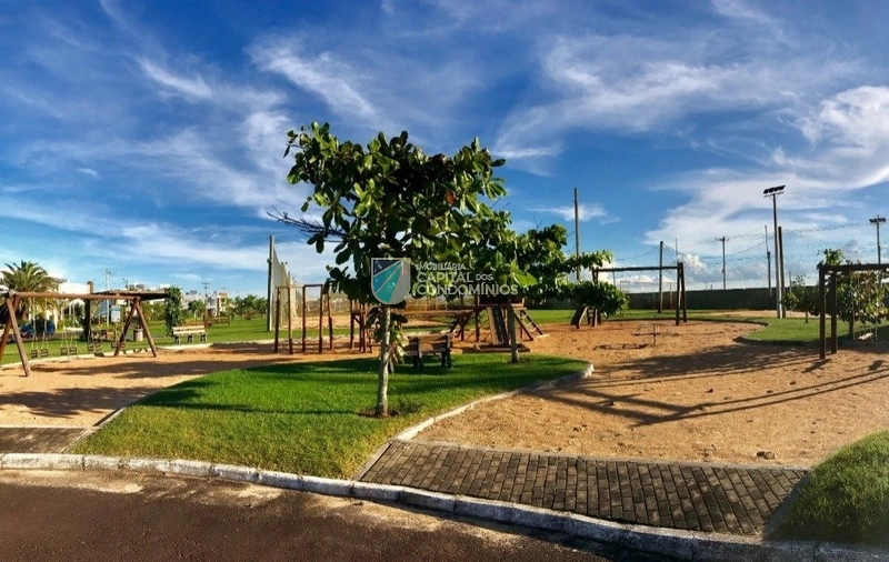 Terreno com linda vista para o lago e clube em condomínio fechado: 6ª foto da galeria de imagens do imóvel