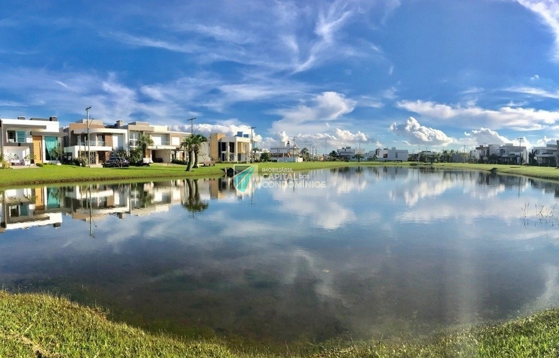Terreno com linda vista para o lago e clube em condomínio fechado: 5ª foto da galeria de imagens do imóvel