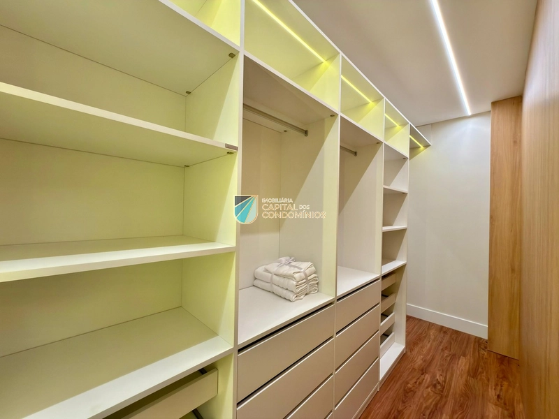 Sobrado mobiliado e decorado no condomínio Los Cobos em Xangri-lá.: 20ª foto da galeria de imagens do imóvel