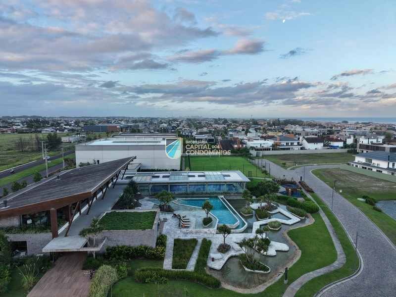 Sobrado mobiliado e decorado no condomínio Los Cobos em Xangri-lá.: 87ª foto da galeria de imagens do imóvel