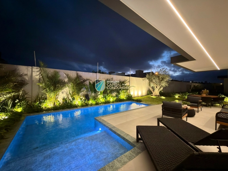 Sobrado mobiliado e decorado no condomínio Los Cobos em Xangri-lá.: 6ª foto da galeria de imagens do imóvel