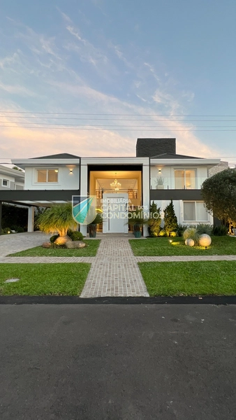 Sobrado no Cond. Atlântida Ilhas Park em Xangri-lá.